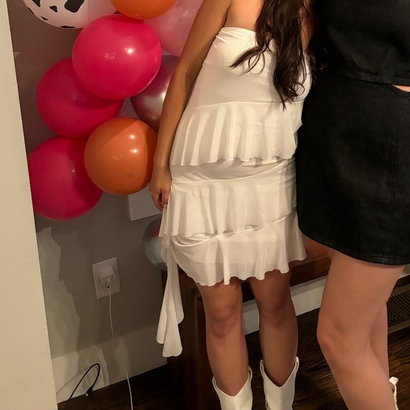 Strapless fringe white dress - Picture 2 of 4